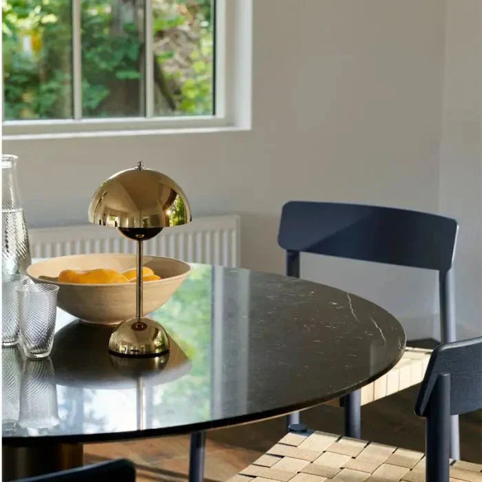 ヴィンテージ風 フラワー テーブルランプ